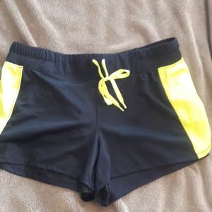 Women's Dry fit shorts